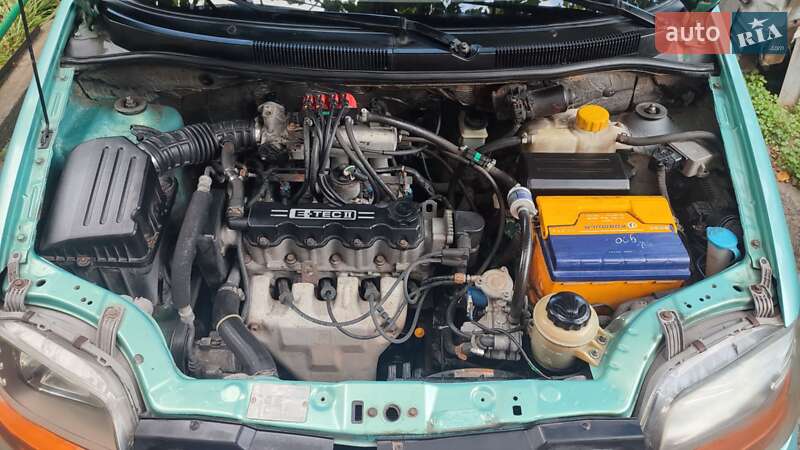 Седан Chevrolet Aveo 2006 в Запорожье