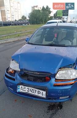 Седан Chevrolet Aveo 2005 в Києві