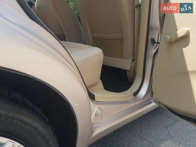 Седан Chevrolet Aveo 2008 в Одессе