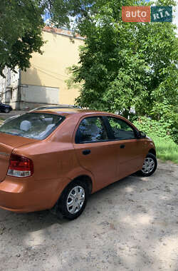 Седан Chevrolet Aveo 2005 в 