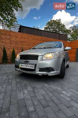 Хэтчбек Chevrolet Aveo 2008 в 