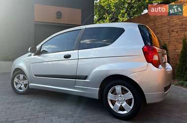Хэтчбек Chevrolet Aveo 2008 в 