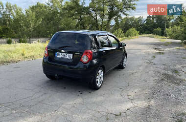 Хетчбек Chevrolet Aveo 2009 в 