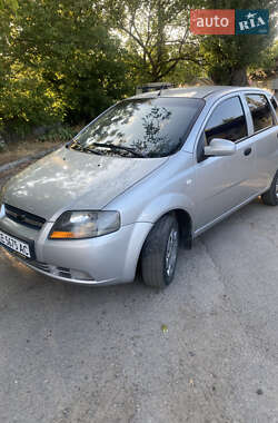 Хетчбек Chevrolet Aveo 2006 в Дніпрі