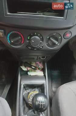 Седан Chevrolet Aveo 2008 в 
