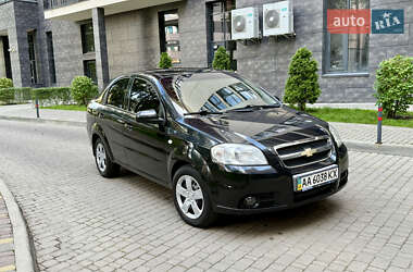Седан Chevrolet Aveo 2011 в Києві