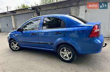 Седан Chevrolet Aveo 2007 в Києві