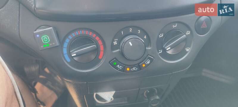 Седан Chevrolet Aveo 2007 в Луцке