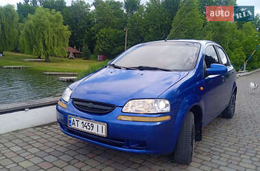 Седан Chevrolet Aveo 2005 в Ивано-Франковске