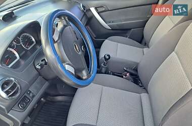 Хэтчбек Chevrolet Aveo 2008 в 