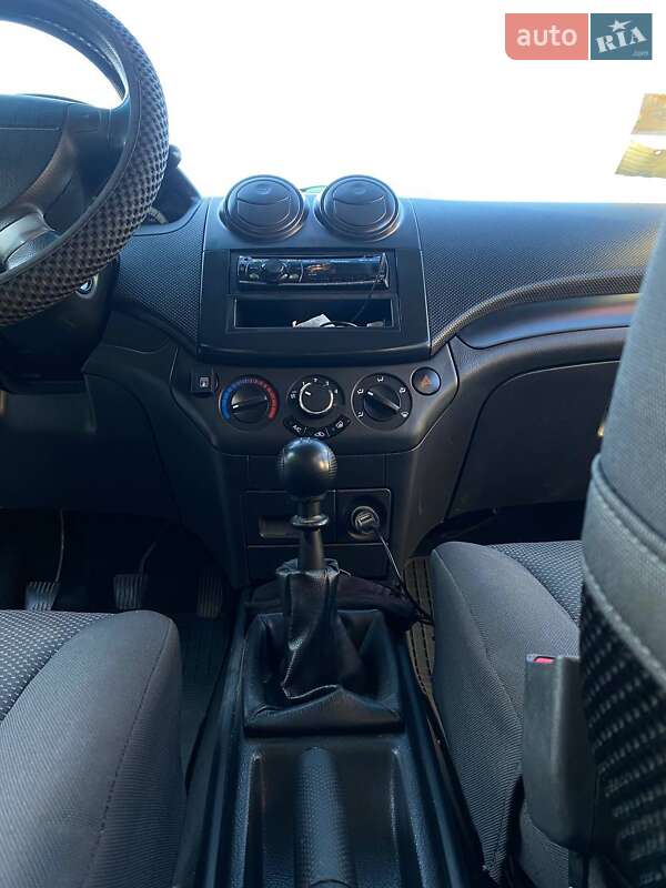Седан Chevrolet Aveo 2008 в Хмельницком