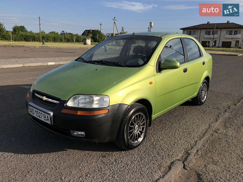 Chevrolet Aveo 2004
