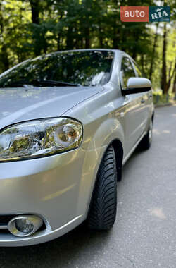 Седан Chevrolet Aveo 2007 в 