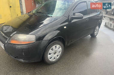 Седан Chevrolet Aveo 2005 в Киеве