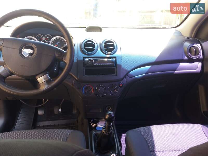 Седан Chevrolet Aveo 2011 в Софиевской Борщаговке