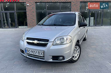 Седан Chevrolet Aveo 2011 в Тернополі
