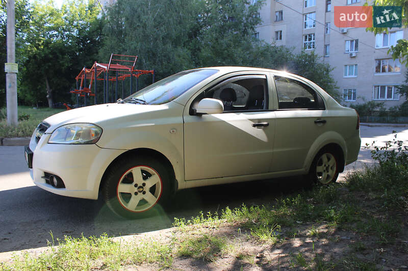 Седан Chevrolet Aveo 2006 в Києві фото 12 Седан Chevrolet Aveo 2006 в Києві