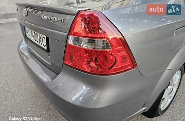 Седан Chevrolet Aveo 2006 в 