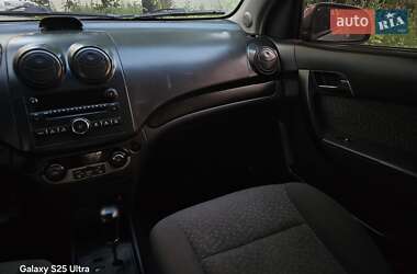 Седан Chevrolet Aveo 2006 в 