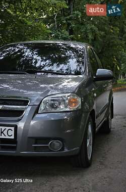 Седан Chevrolet Aveo 2006 в 