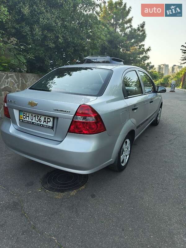 Седан Chevrolet Aveo 2006 в Одессе