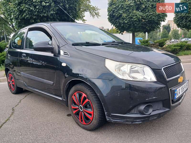 Хэтчбек Chevrolet Aveo 2008 в Киеве
