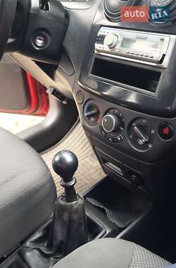 Седан Chevrolet Aveo 2006 в 