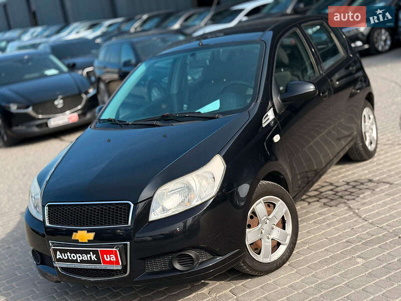 Хэтчбек Chevrolet Aveo 2009 в Львове
