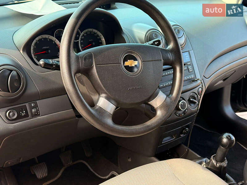 Хэтчбек Chevrolet Aveo 2009 в Львове