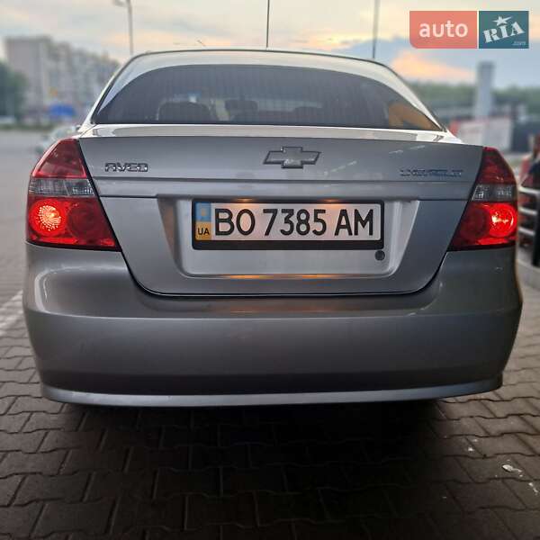 Седан Chevrolet Aveo 2008 в Тернополе