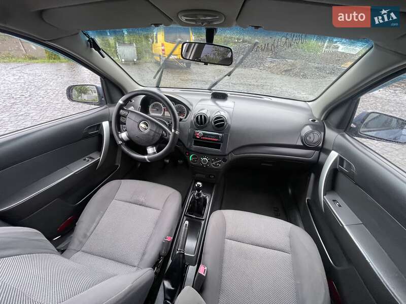 Седан Chevrolet Aveo 2007 в Луцьку