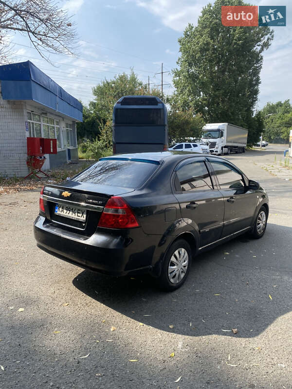 Седан Chevrolet Aveo 2007 в Киеве