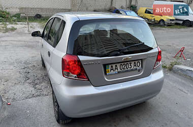Хэтчбек Chevrolet Aveo 2008 в 
