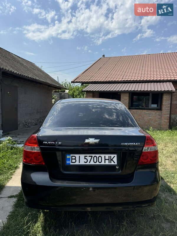 Седан Chevrolet Aveo 2007 в Полтаве