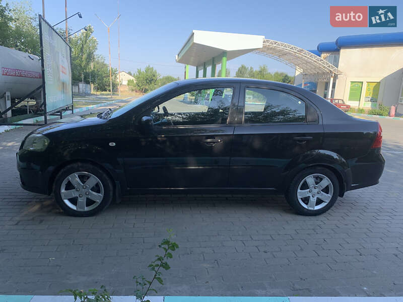 Седан Chevrolet Aveo 2008 в Запорожье