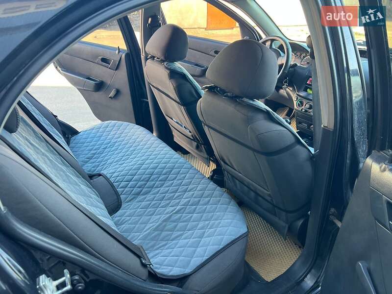 Седан Chevrolet Aveo 2008 в Тлумаче