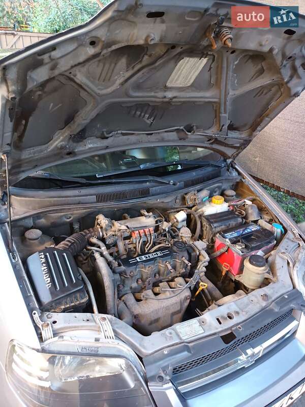 Хэтчбек Chevrolet Aveo 2008 в Виннице