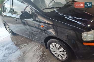 Седан Chevrolet Aveo 2004 в 