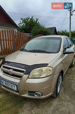 Хетчбек Chevrolet Aveo 2008 в Березному