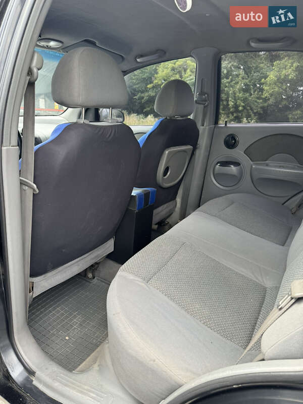 Седан Chevrolet Aveo 2005 в Хмельницком