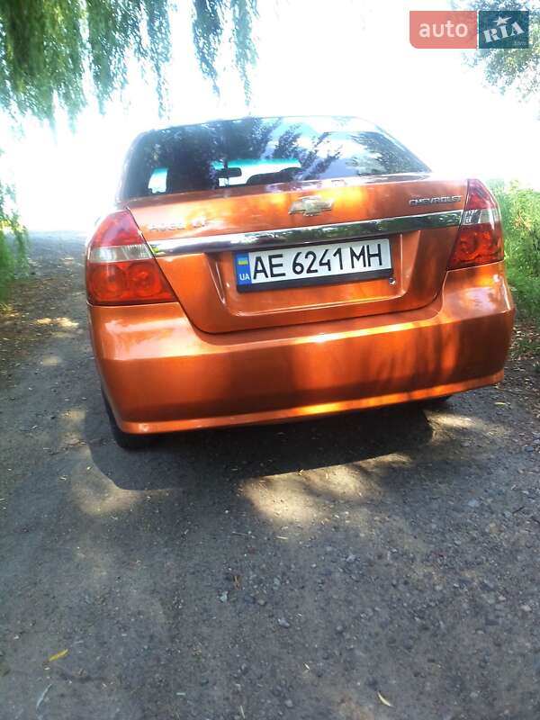 Седан Chevrolet Aveo 2008 в Лубнах