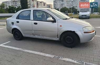 Седан Chevrolet Aveo 2004 в 