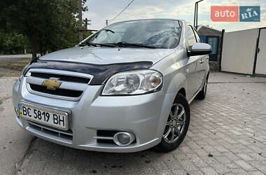 Седан Chevrolet Aveo 2007 в Новом Буге