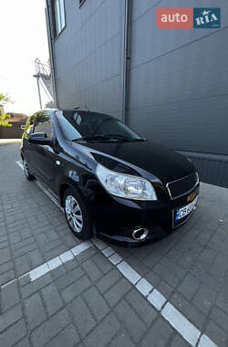 Хэтчбек Chevrolet Aveo 2008 в Прилуках