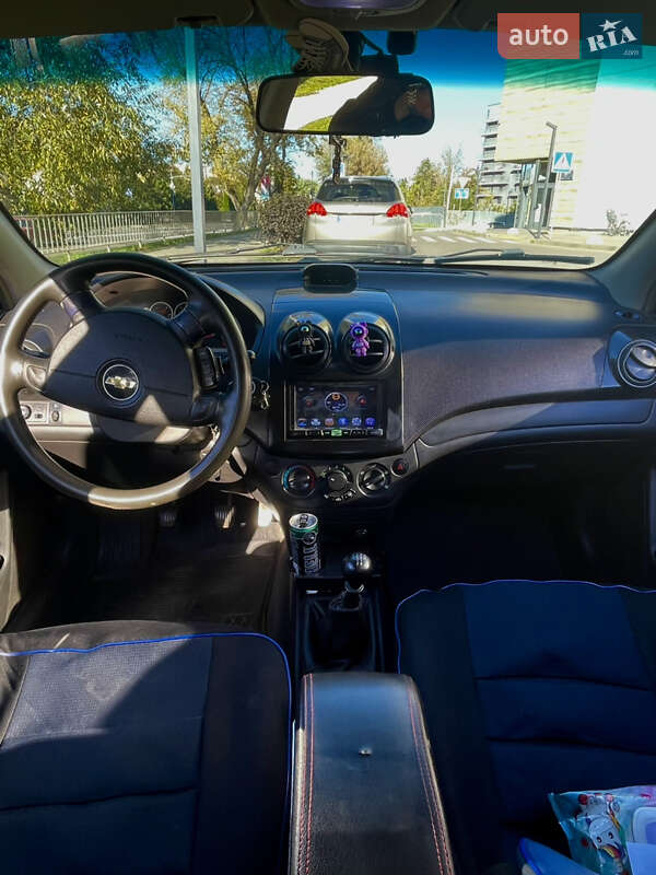 Седан Chevrolet Aveo 2007 в Львові