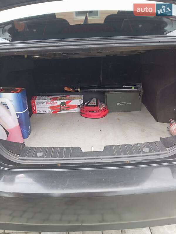 Седан Chevrolet Aveo 2006 в Самборе