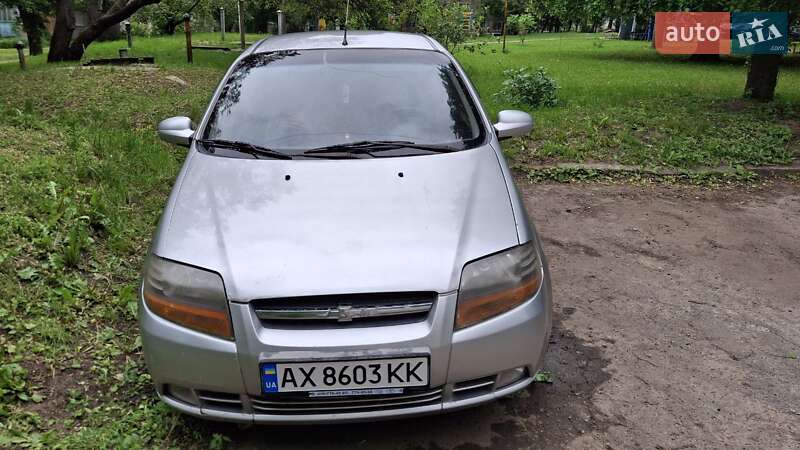 Седан Chevrolet Aveo 2005 в Харькове