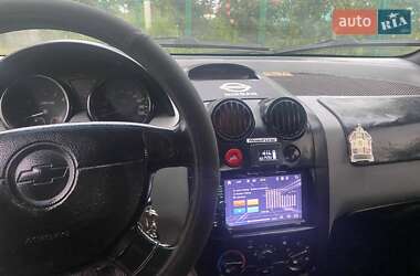 Седан Chevrolet Aveo 2005 в 