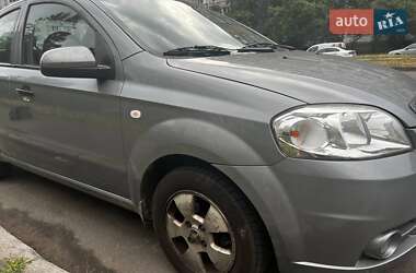 Седан Chevrolet Aveo 2010 в 