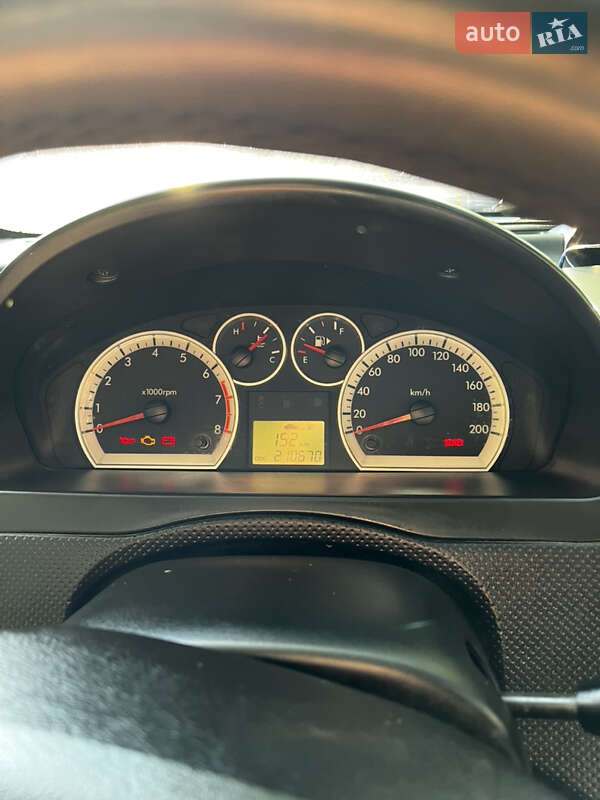 Хэтчбек Chevrolet Aveo 2008 в Глевахе